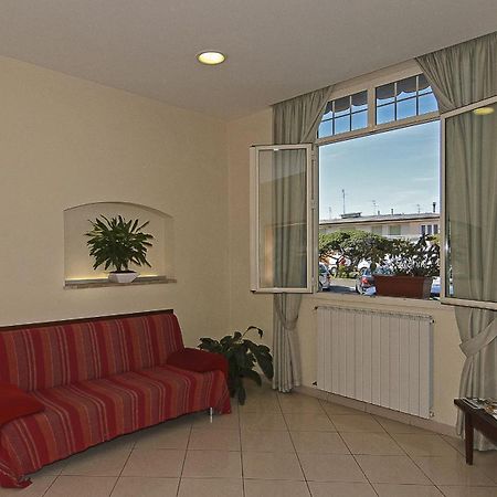Hotel Bahia Viareggio Exterior photo